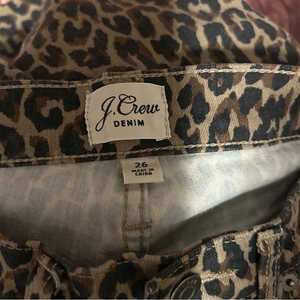 Women’s J. Crew Cheetah Print Skinny Jean Size 26 - Picture 3 of 5